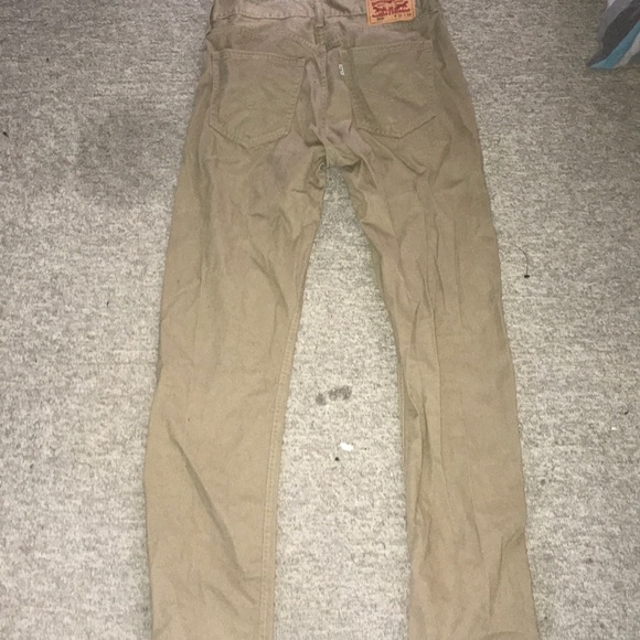 Levi Khakis - Picture 2 of 2